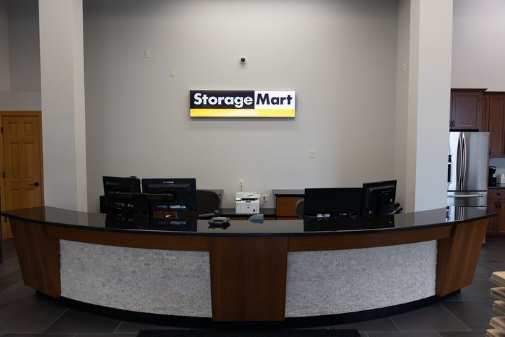 StorageMart storage on E Bay St